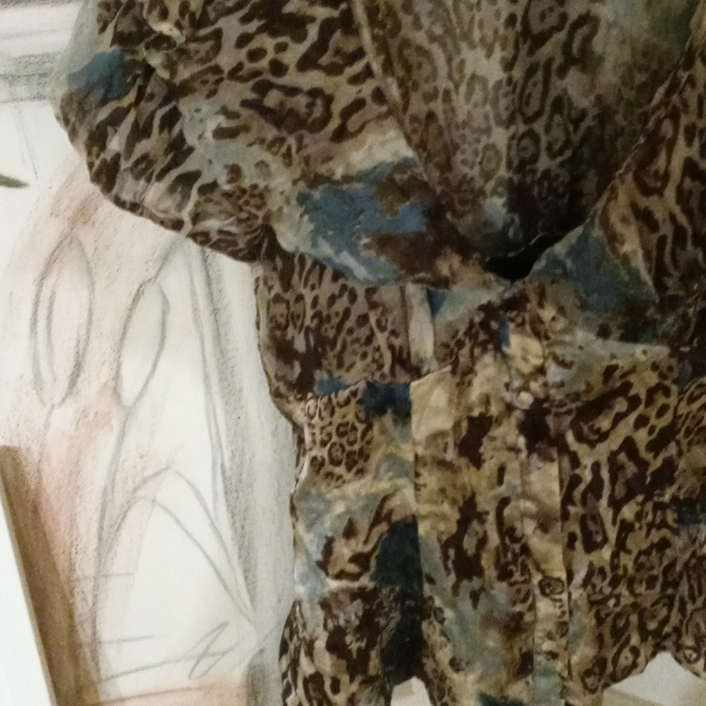 Arden B. Button Top - Picture 6 of 6